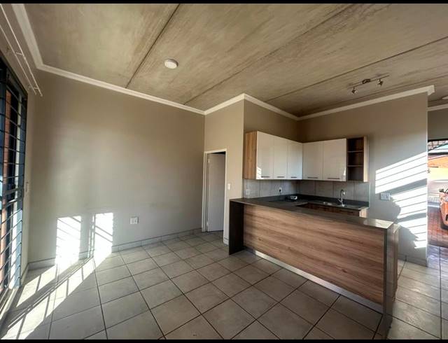 2 BEDROOM DUPLEX FOR SALE IN MONTANA
